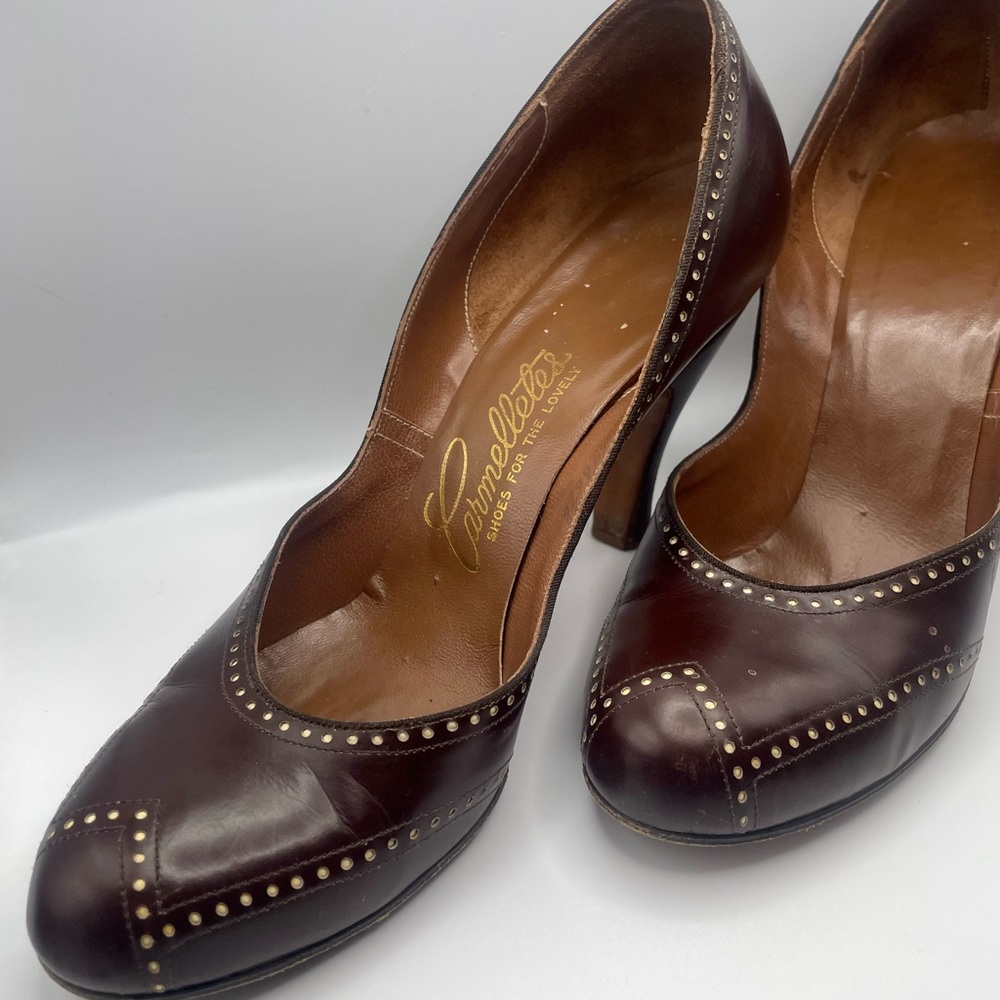 Sophisticated Vintage 50’s Carmellete’s Leather Brown Heels